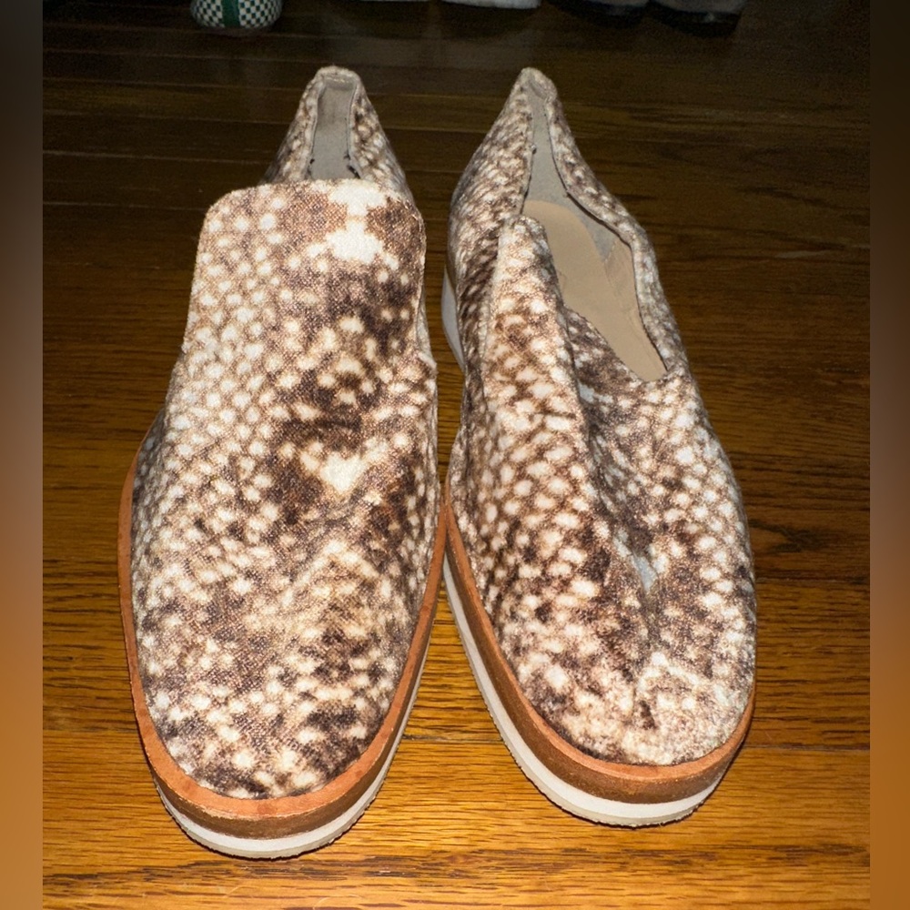 Free People Snake Eyes Velvet Slip On Loafer - Picture 4 of 7